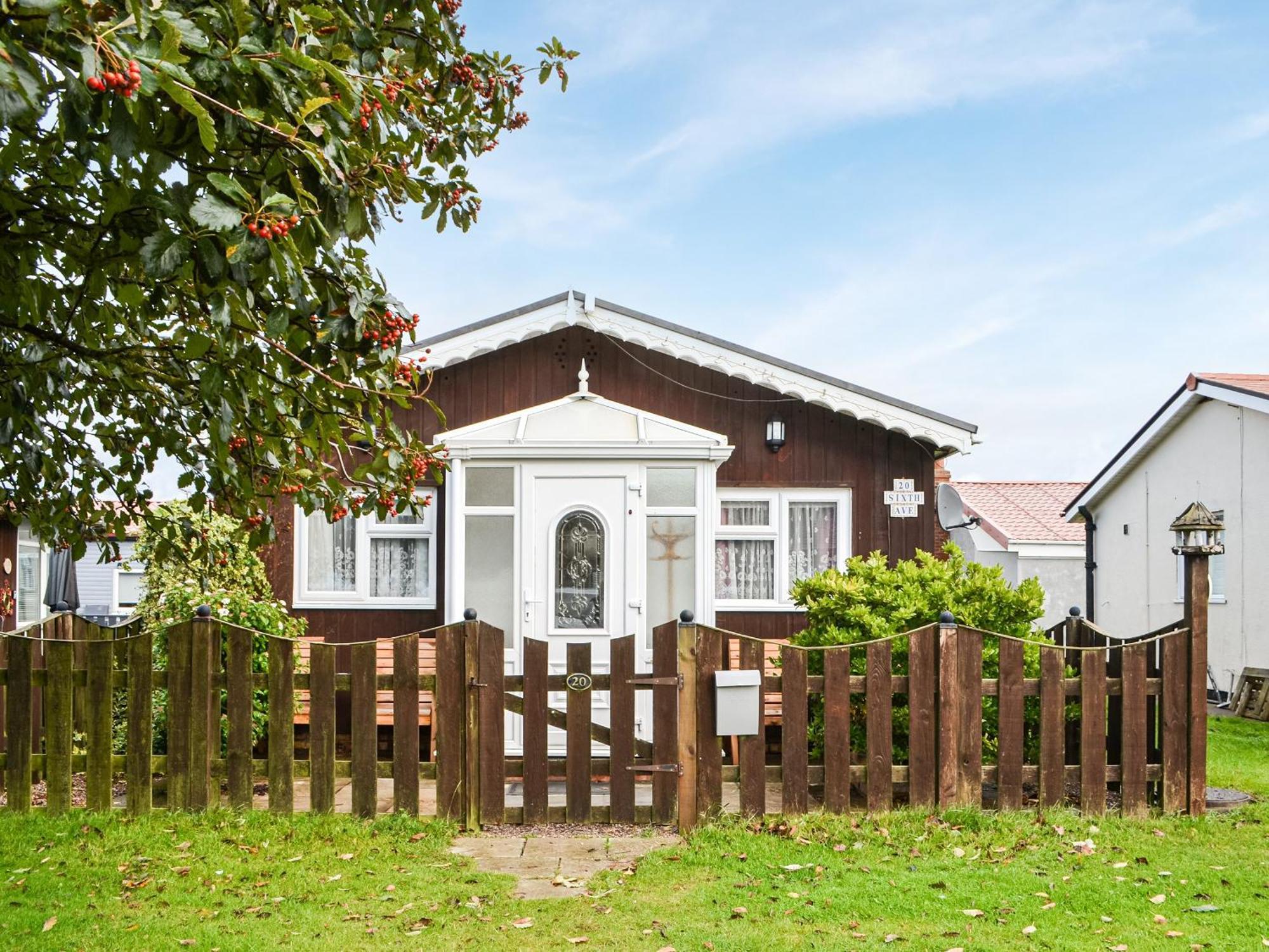 Enjoy Your Stay Cottage Bessingby Exterior photo